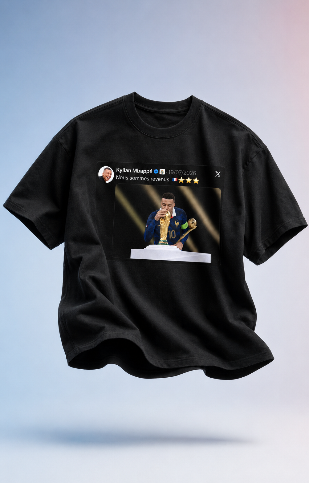Nous sommes revenus. — T-shirt Édition Limité